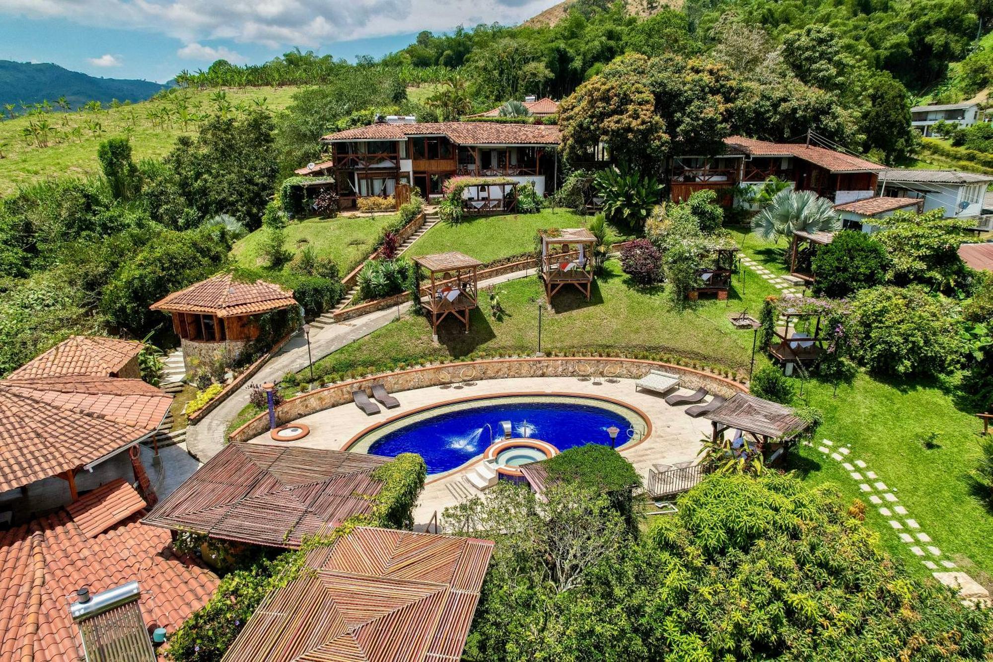 Hotel Spa La Colina Pereira Eksteriør bilde