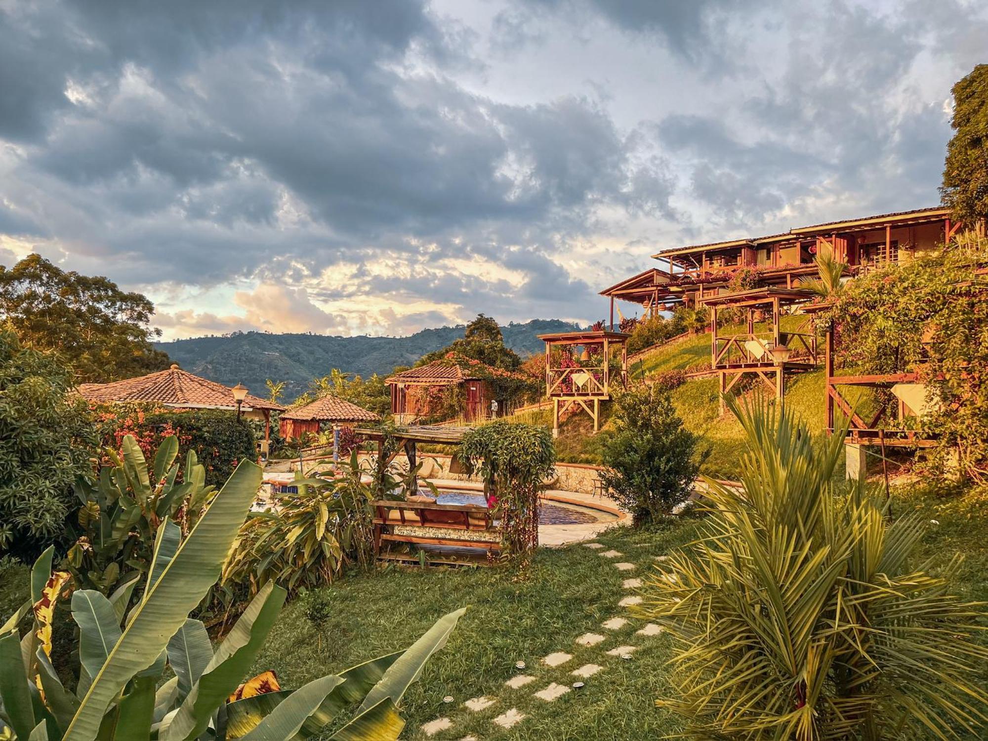 Hotel Spa La Colina Pereira Eksteriør bilde